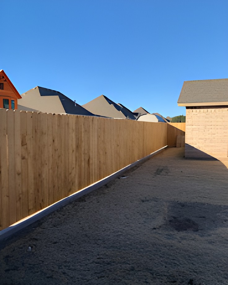 Wood privacy fence